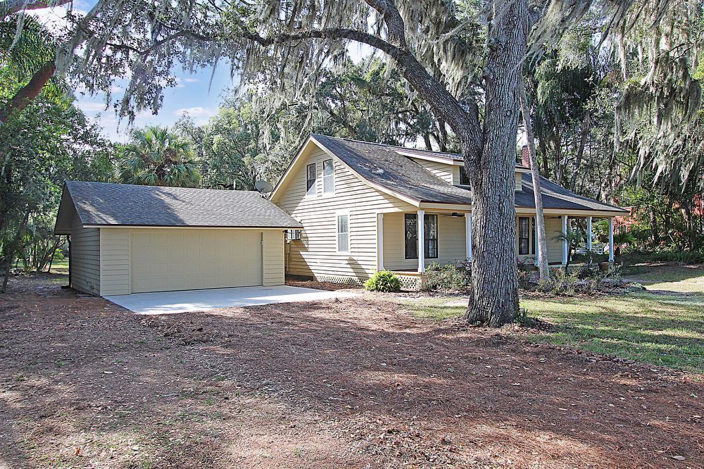 Lake Mary - 4 Bedroom, 2 Bathroom, Lake View and Access- $2,845.00 property image