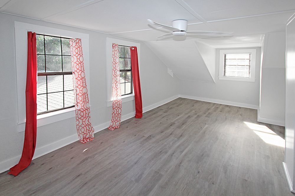 Lake Mary - 4 Bedroom, 2 Bathroom, Lake View and Access- $2,845.00 property image