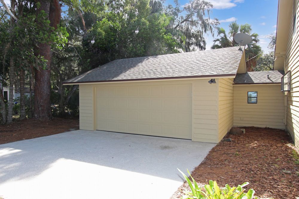 Lake Mary - 4 Bedroom, 2 Bathroom, Lake View and Access- $2,845.00 property image