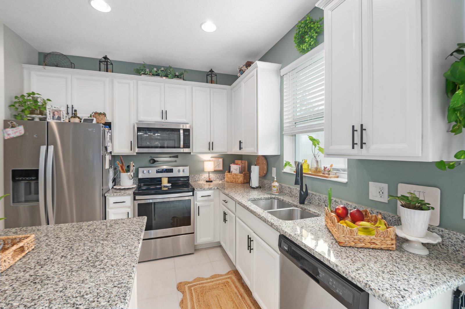 Sanford - 3 Bedroom, 2.5 Bathroom - $2,245.00 property image