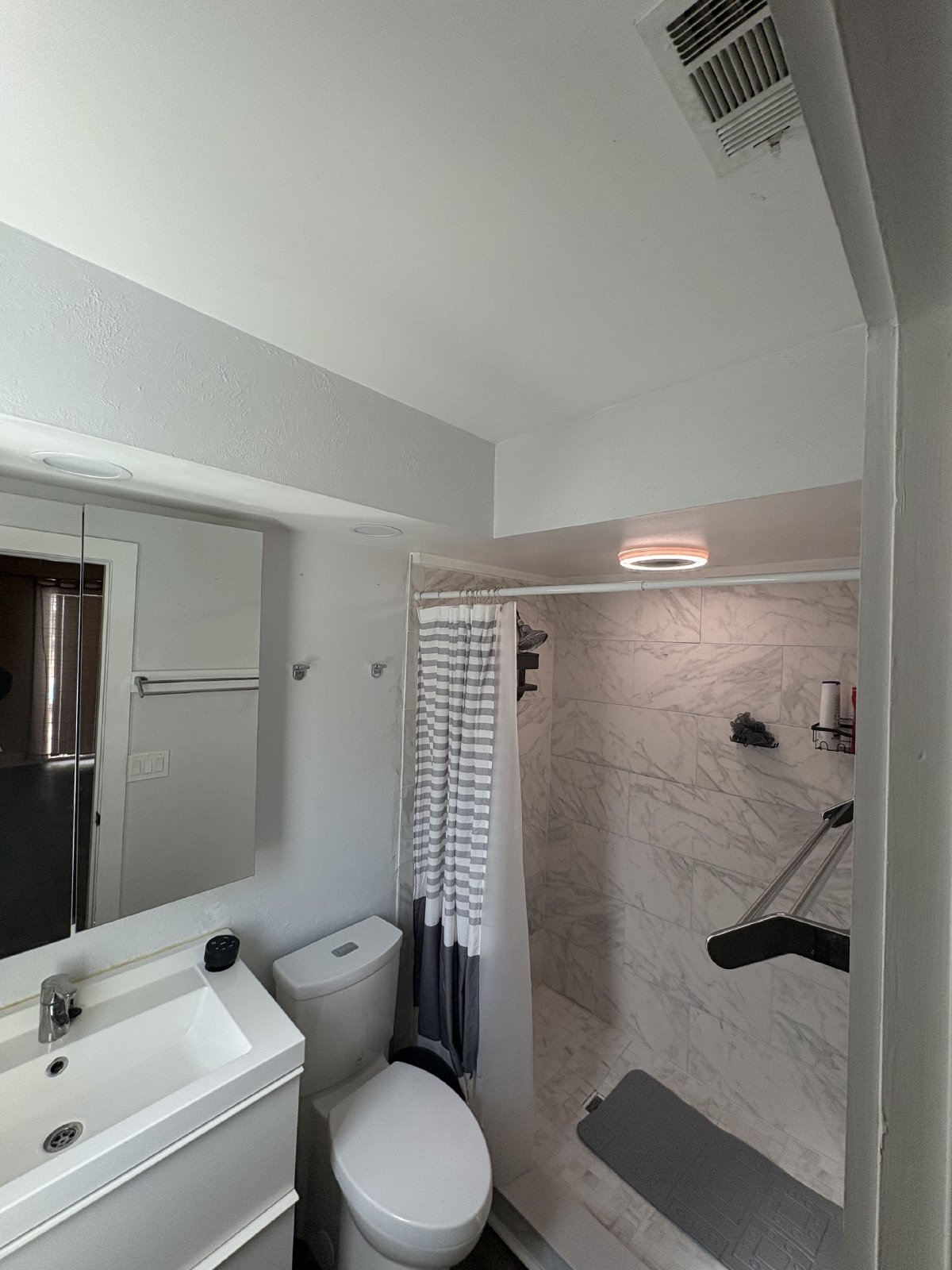 Casselberry - 3 Bedroom, 2 Bathroom, POOL HOME- $2,545.00 property image