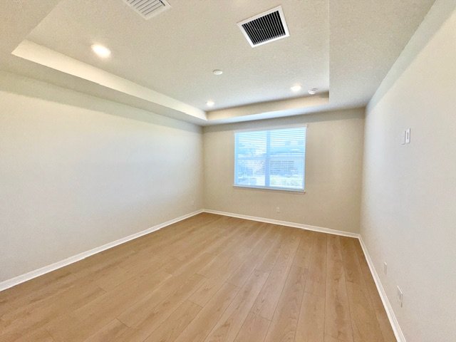 Saint Cloud - 4 Bedroom, 2 Bathroom - $2595.00 property image