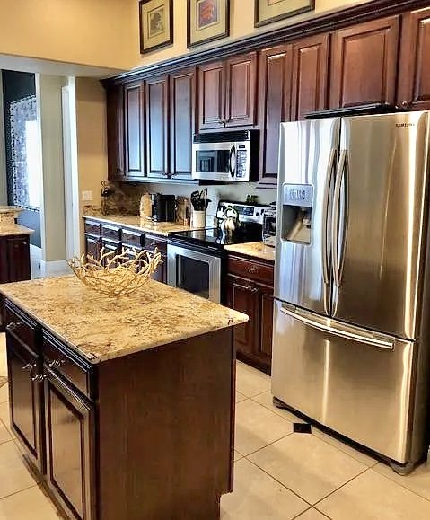 Lake Mary - 4 Bedroom, 3 Bathroom - $4,595.00 property image