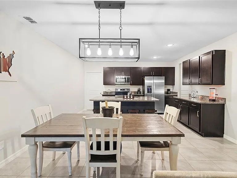 Debary - 3 Bedrooms, 2.5 Bathrooms – $2,395.00 property image