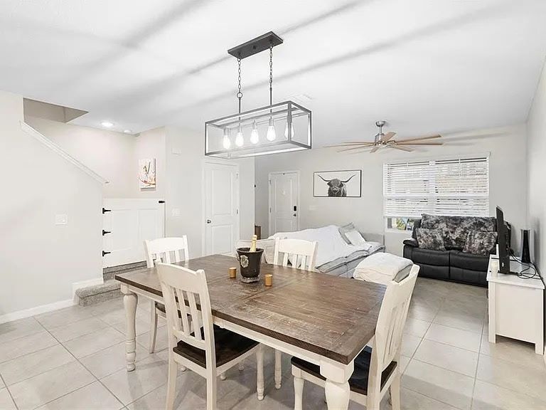 Debary - 3 Bedrooms, 2.5 Bathrooms – $2,395.00 property image