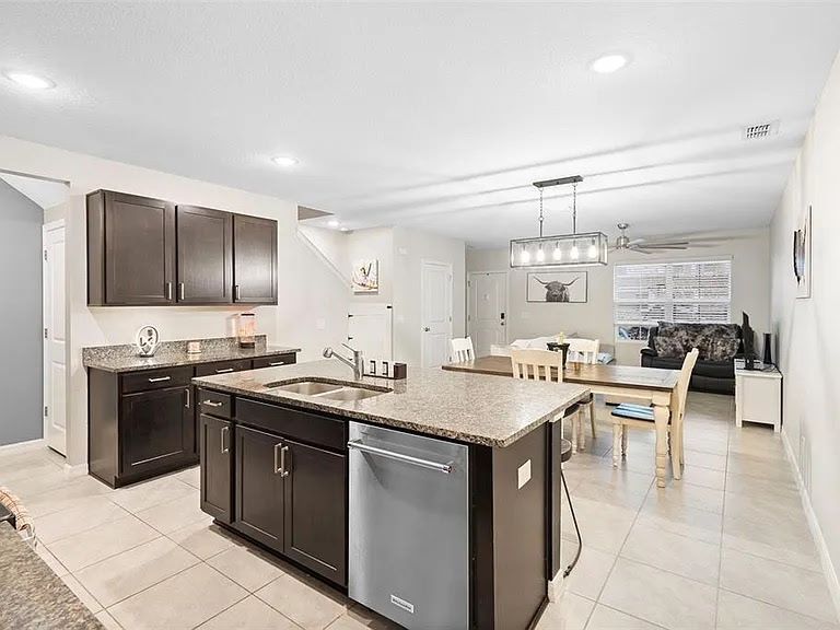 Debary - 3 Bedrooms, 2.5 Bathrooms – $2,395.00 property image