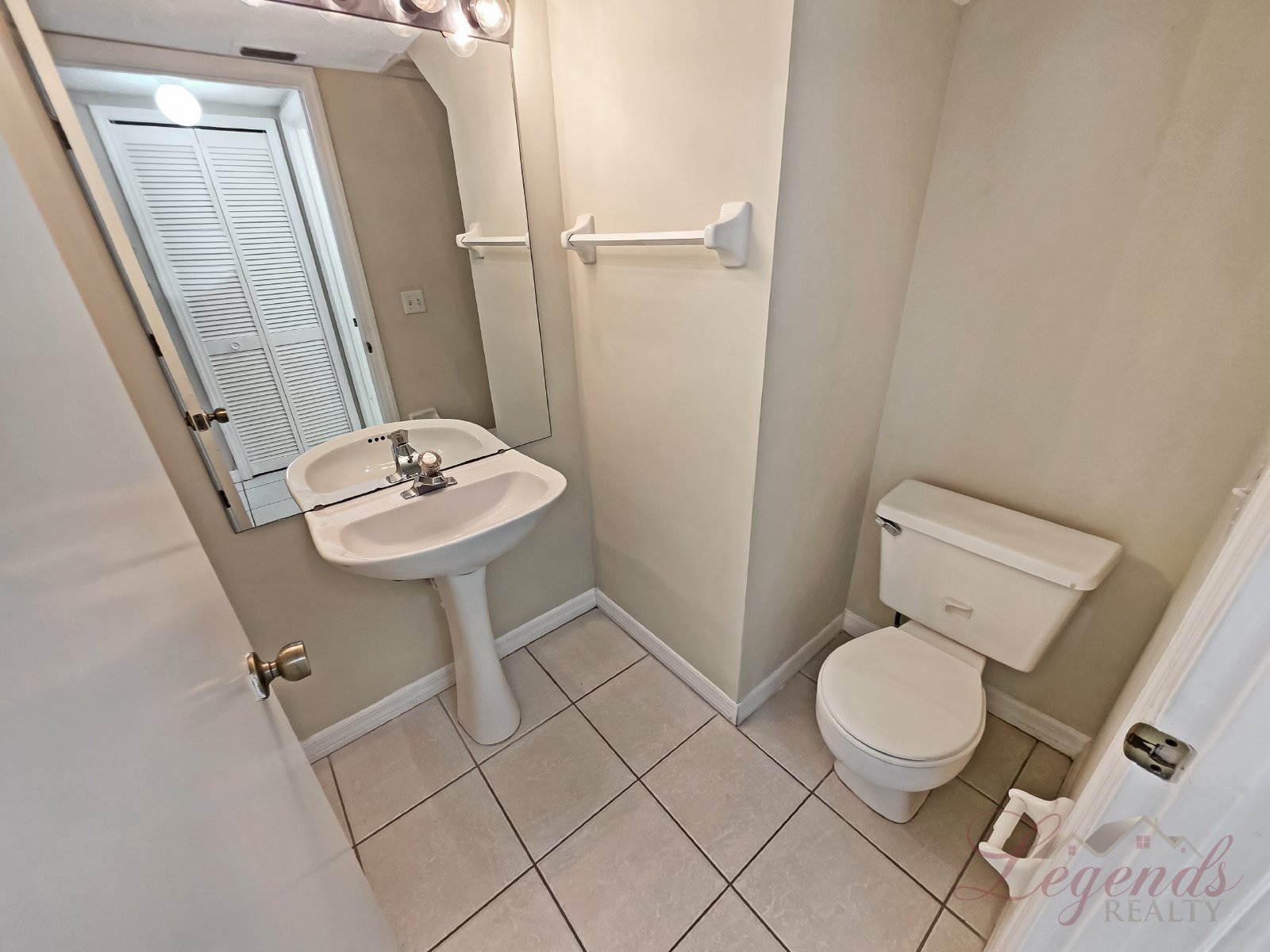 Oviedo - 3 Bedroom, 2.5 Bathroom, Water View - $2,195.00 property image