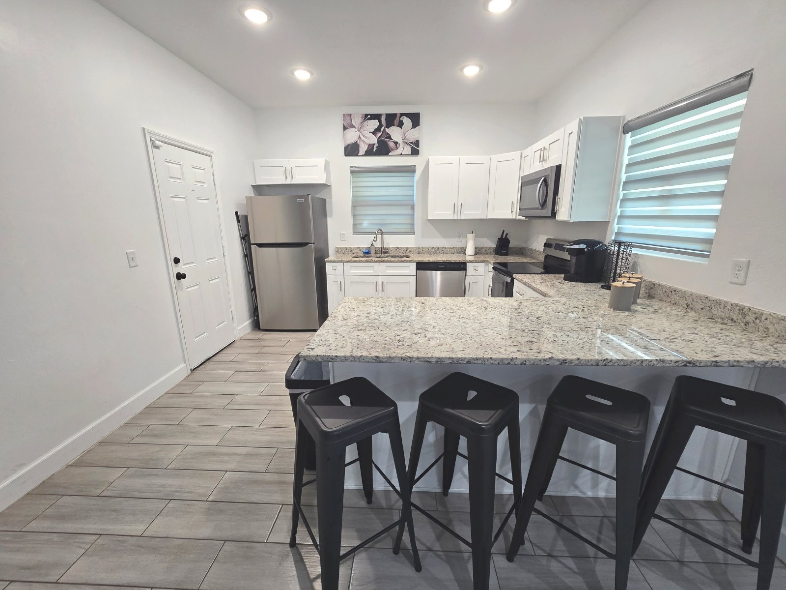 Orlando - 3 Bedrooms, 2 Bathrooms – $2,295.00 property image