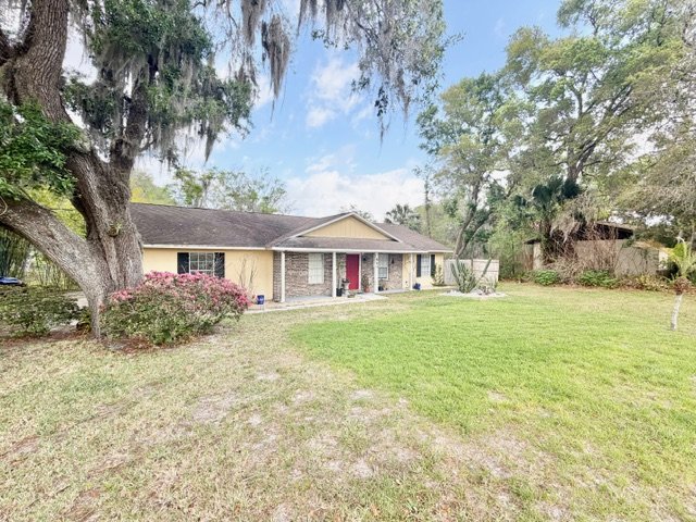 Deltona - 3 Bedroom, 2 Bathroom - 1,995.00 property image