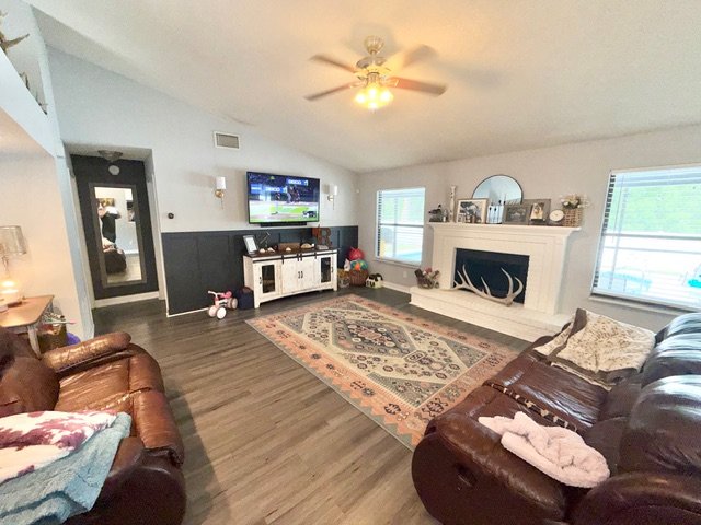 Deltona - 3 Bedroom, 2 Bathroom - POOL HOME - $2,750.00 property image