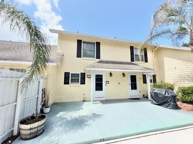 Apopka - 2 Bedroom, 2.5 Bathroom - $1,895.00 property image