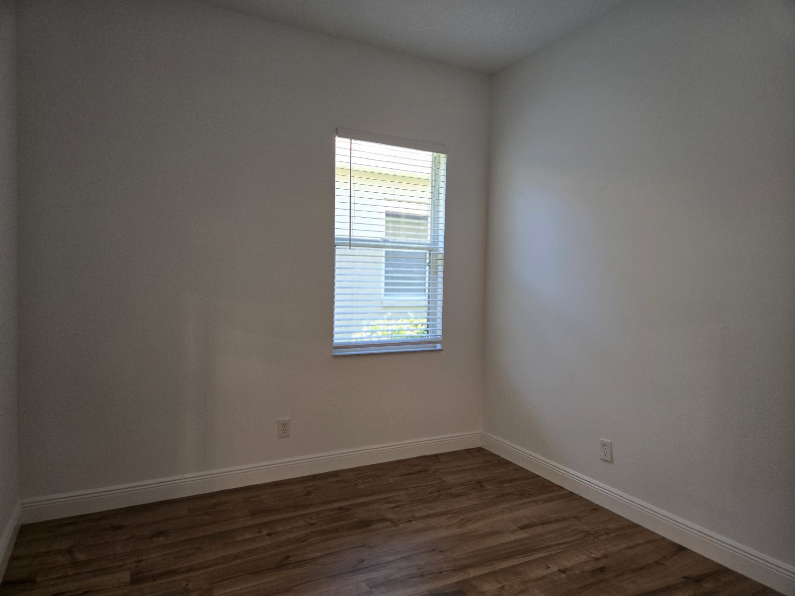 Lake Mary - 3 Bedrooms, 2 Bathrooms - $3,095.00 property image
