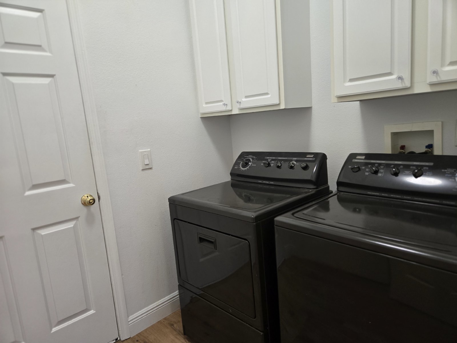 Lake Mary - 3 Bedrooms, 2 Bathrooms - $3,095.00 property image