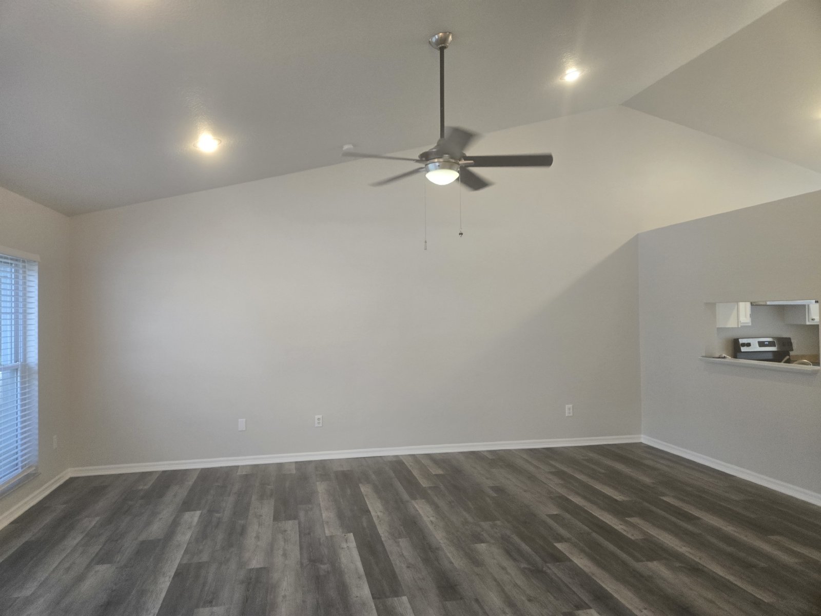 Lake Mary - 3 Bedrooms, 2 Bathrooms – $2,495.00 property image