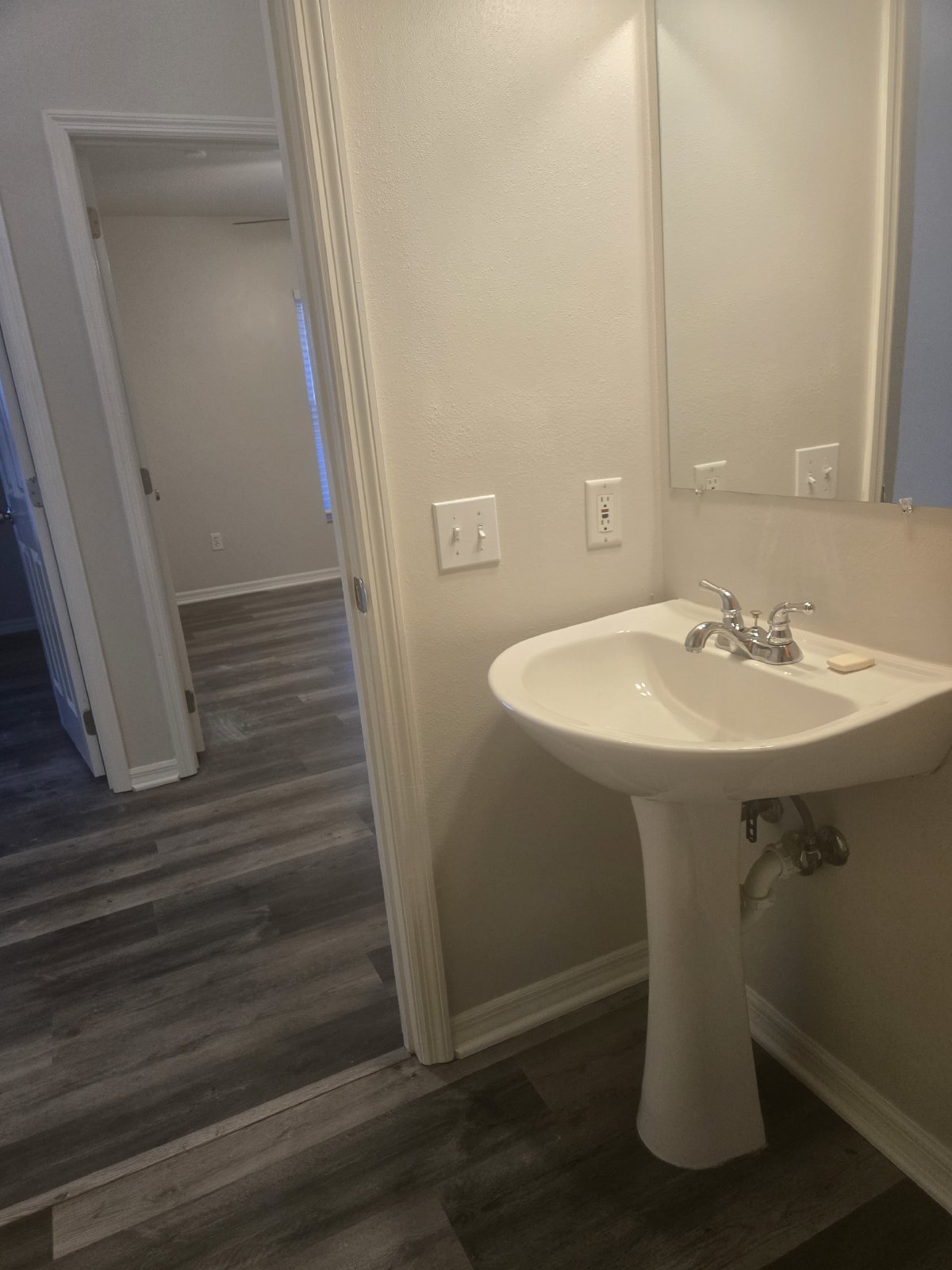 Lake Mary - 3 Bedrooms, 2 Bathrooms – $2,495.00 property image