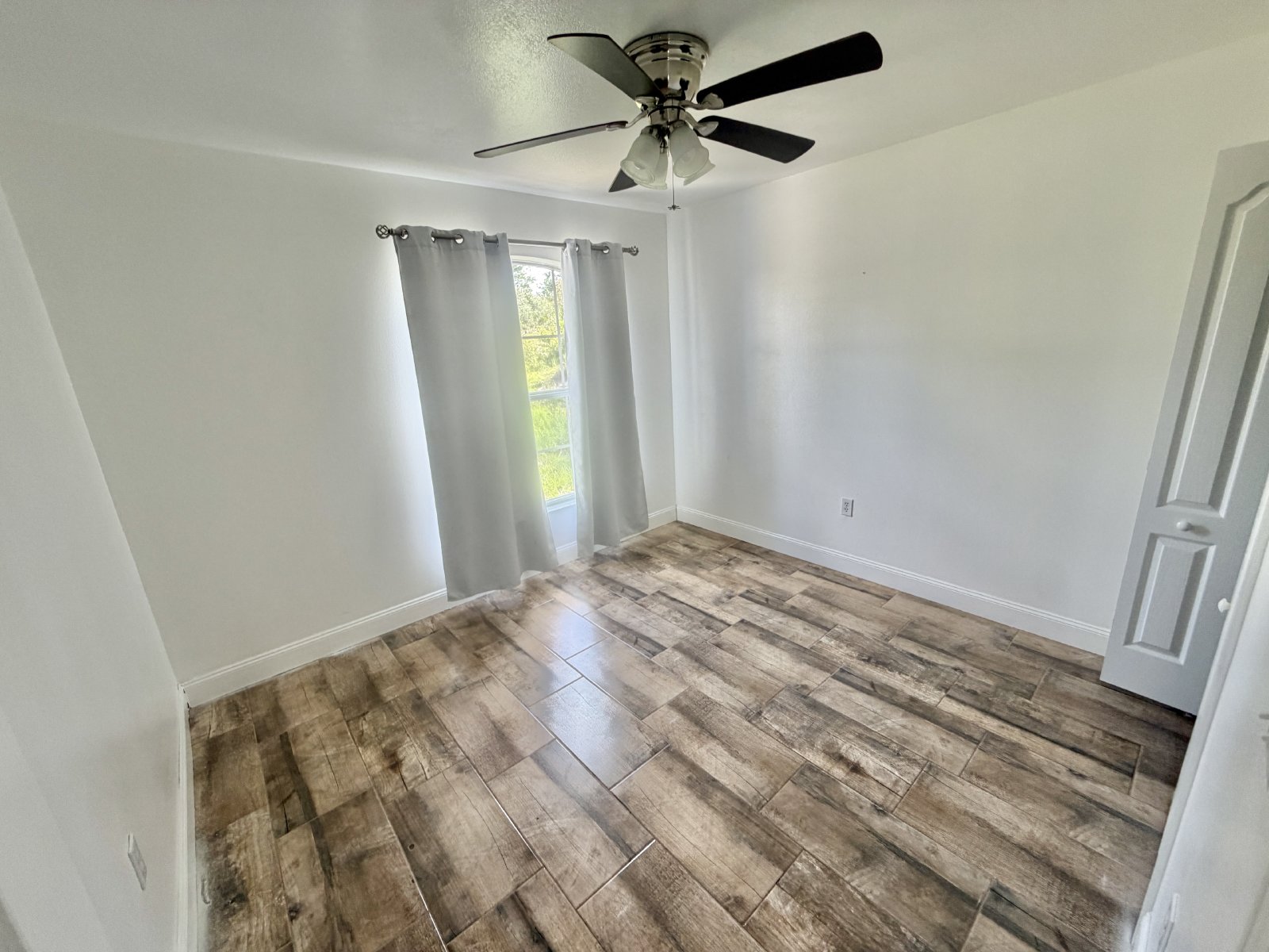 Deltona - 3 Bedroom, 2 Bathroom - $1,995.00 property image