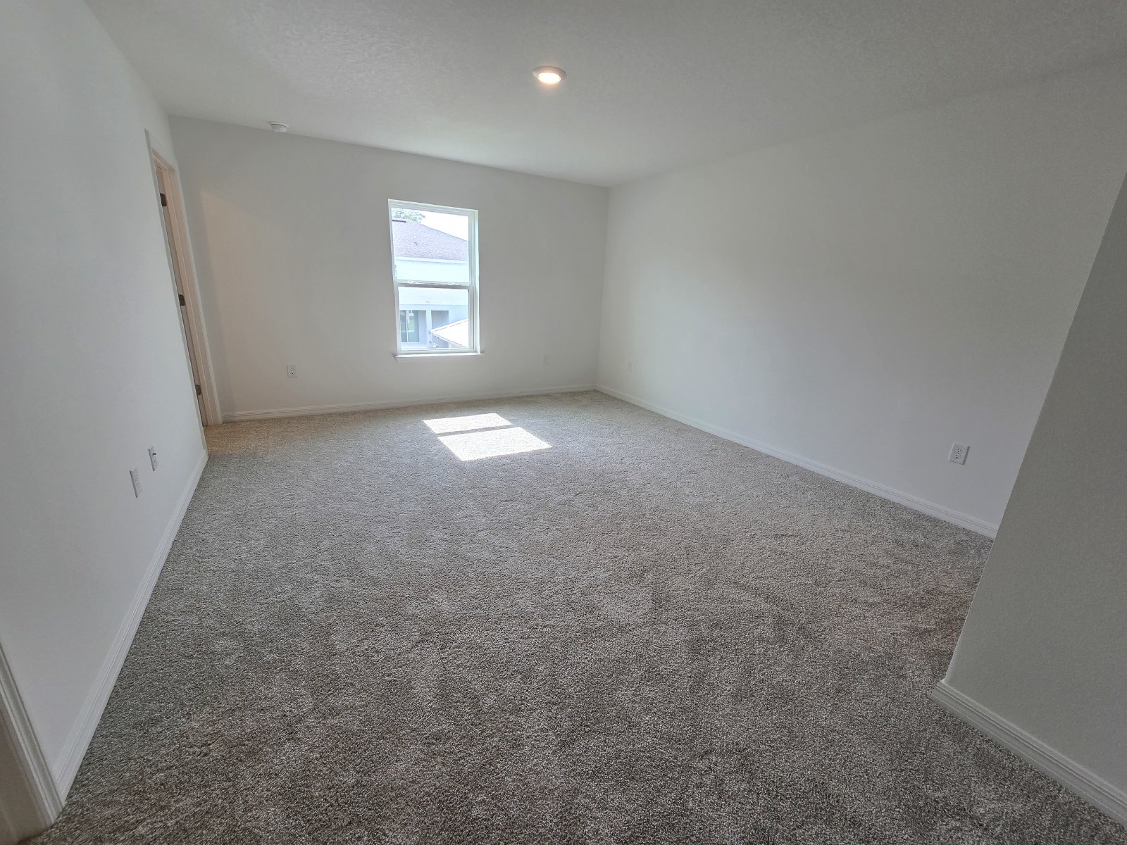Deland - 3 Bedroom, 3 Bathroom - $1,995.00 property image