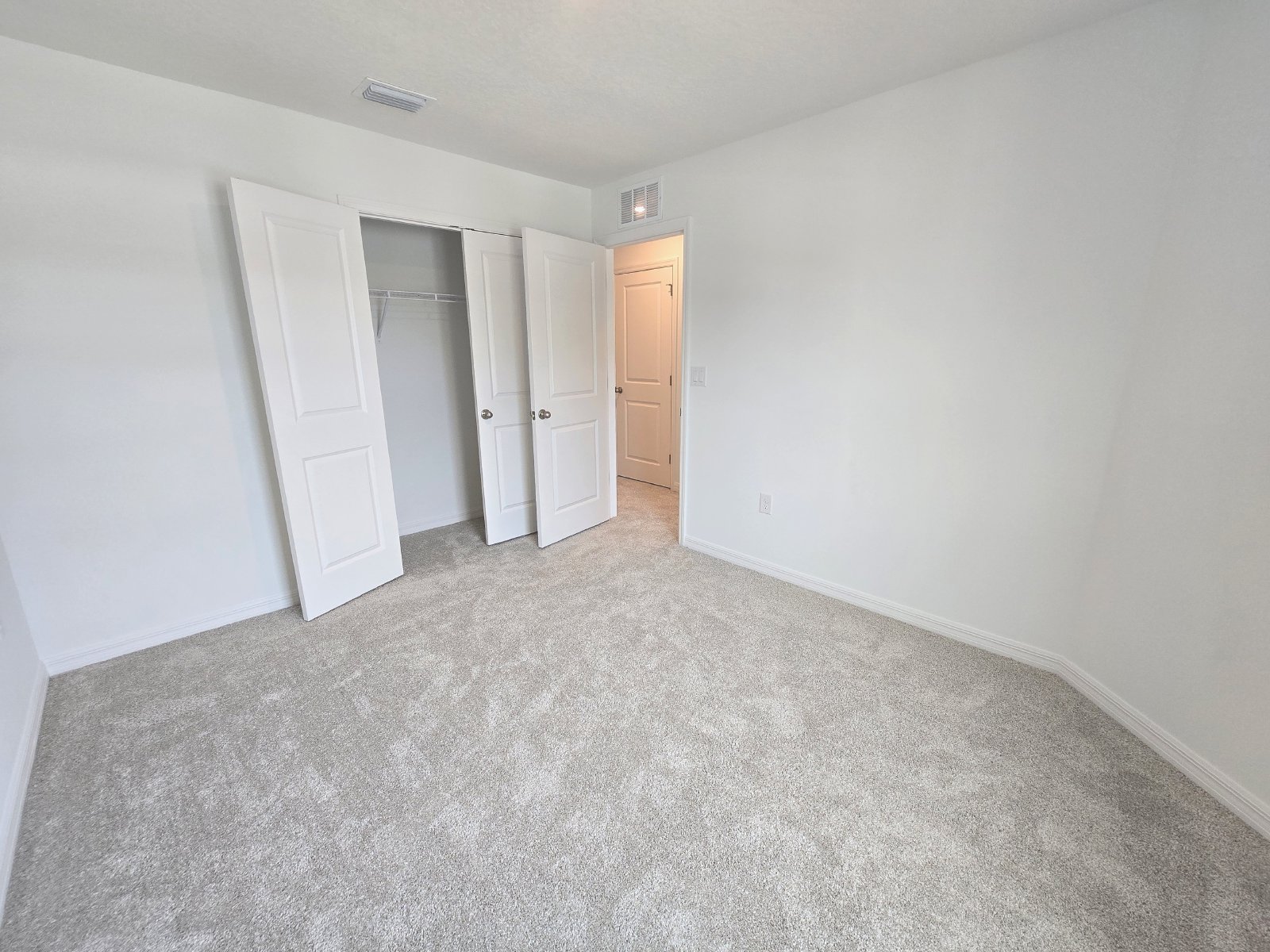 Deland - 3 Bedroom, 3 Bathroom - $1,995.00 property image