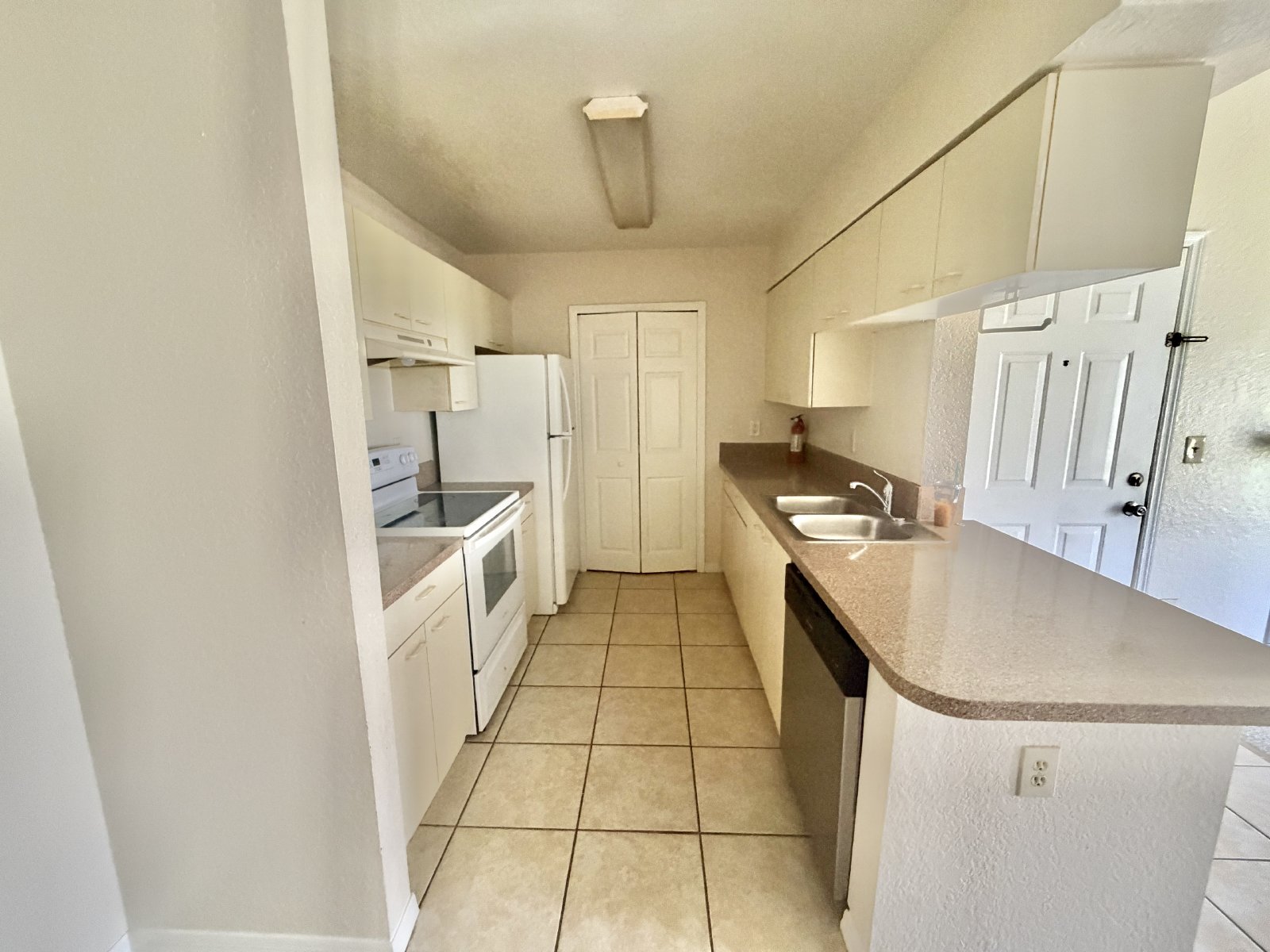 Orlando - 1 Bedroom, 1 Bathroom - $1,195.00 property image