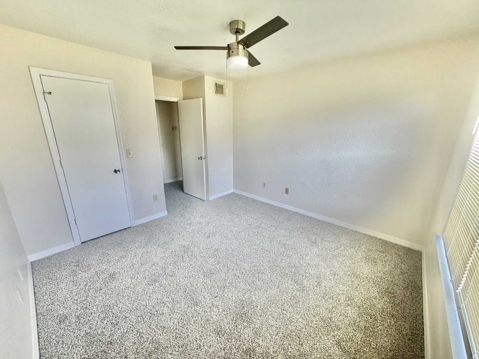 Orlando - 1 Bedroom, 1 Bathroom - $1,195.00 property image
