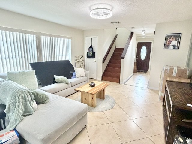 Kissimmee - 3 Bedroom, 2.5 Bathroom – $2,195.00 property image