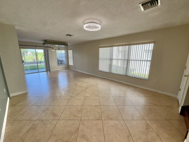 Kissimmee - 3 Bedroom, 2.5 Bathroom – $2,095.00 property image