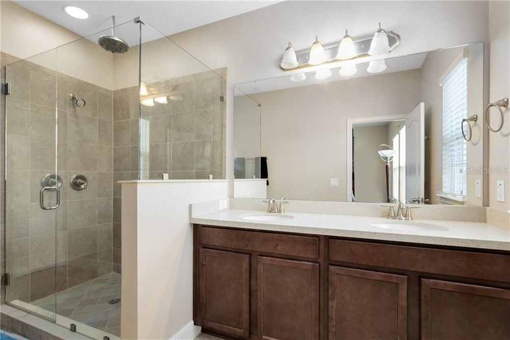 Lake Mary - 4 Bedroom, 3.5 Bathroom - $2945.00 property image