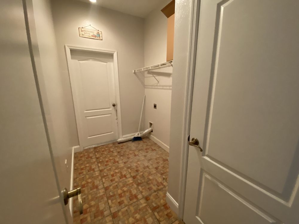 Eustis - 4 Bedroom, 2 Bathroom - $2,325.00 property image